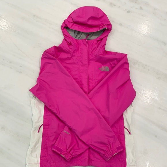 North Face Rain Coat - Women’s Sz Small